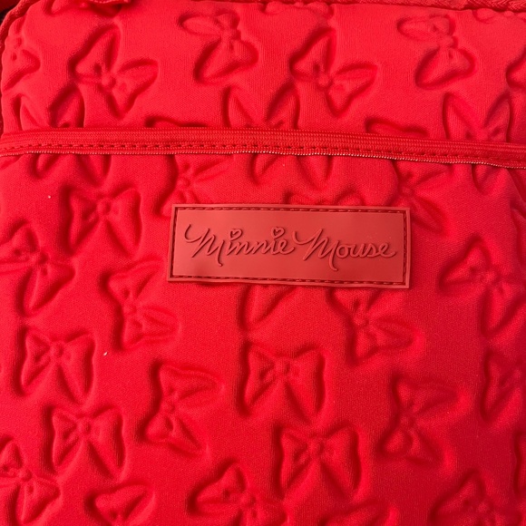 Disney Parks Minnie Mouse D-Tech Red Bow Embossed 11" Tablet Crossbody Purse Bag - Picture 3 of 14